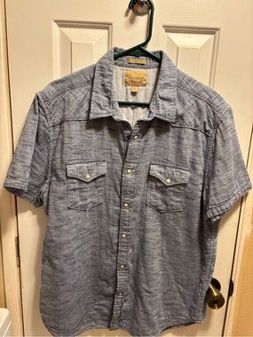 Lucky Brand Blue Short Sleeve  snap Button-Down Shirt with Chest Pockets